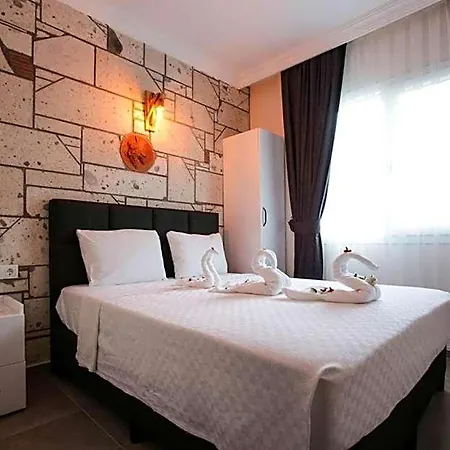 Lebedos 1 Hotel 4*