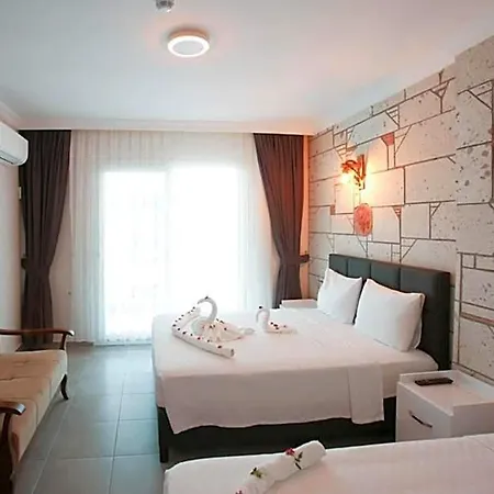 Hotel Lebedos 1 4*